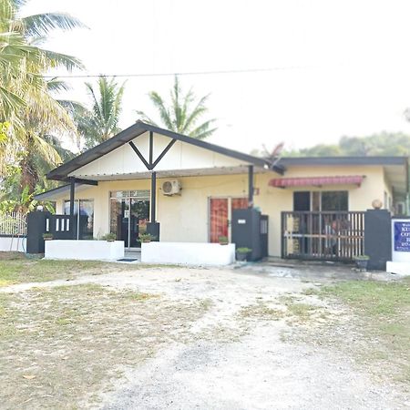 Kuntum Cottage Bed & Breakfast Kampung Tanjung Ipoh Eksteriør bilde