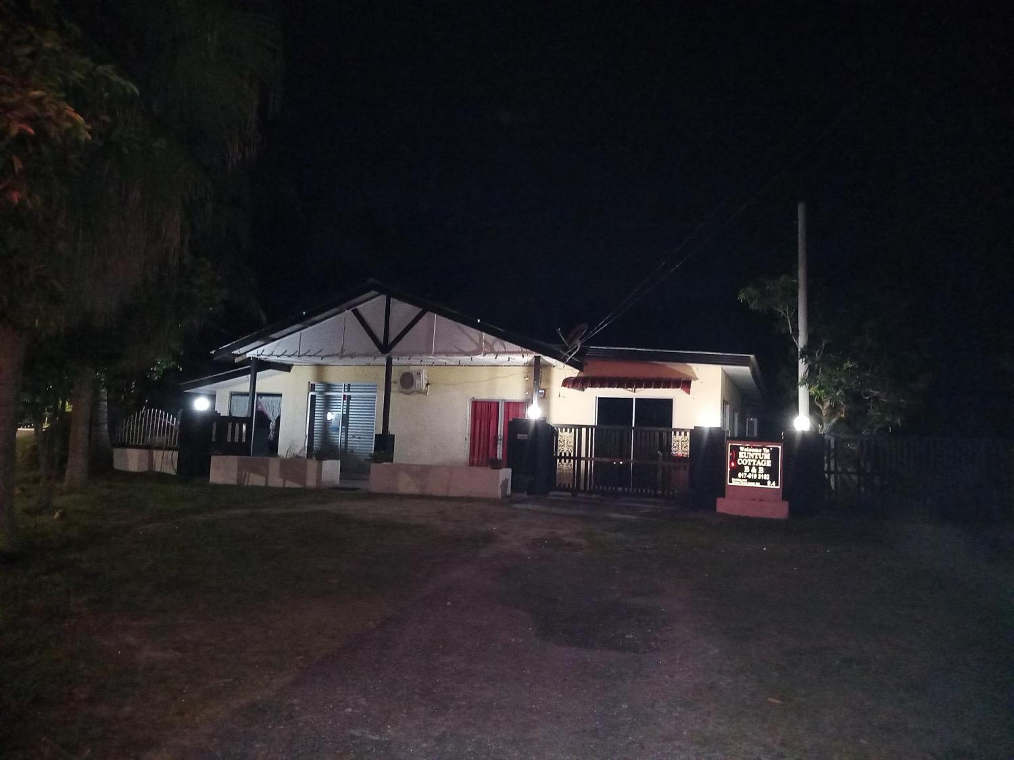 Kuntum Cottage Bed & Breakfast Kampung Tanjung Ipoh Eksteriør bilde