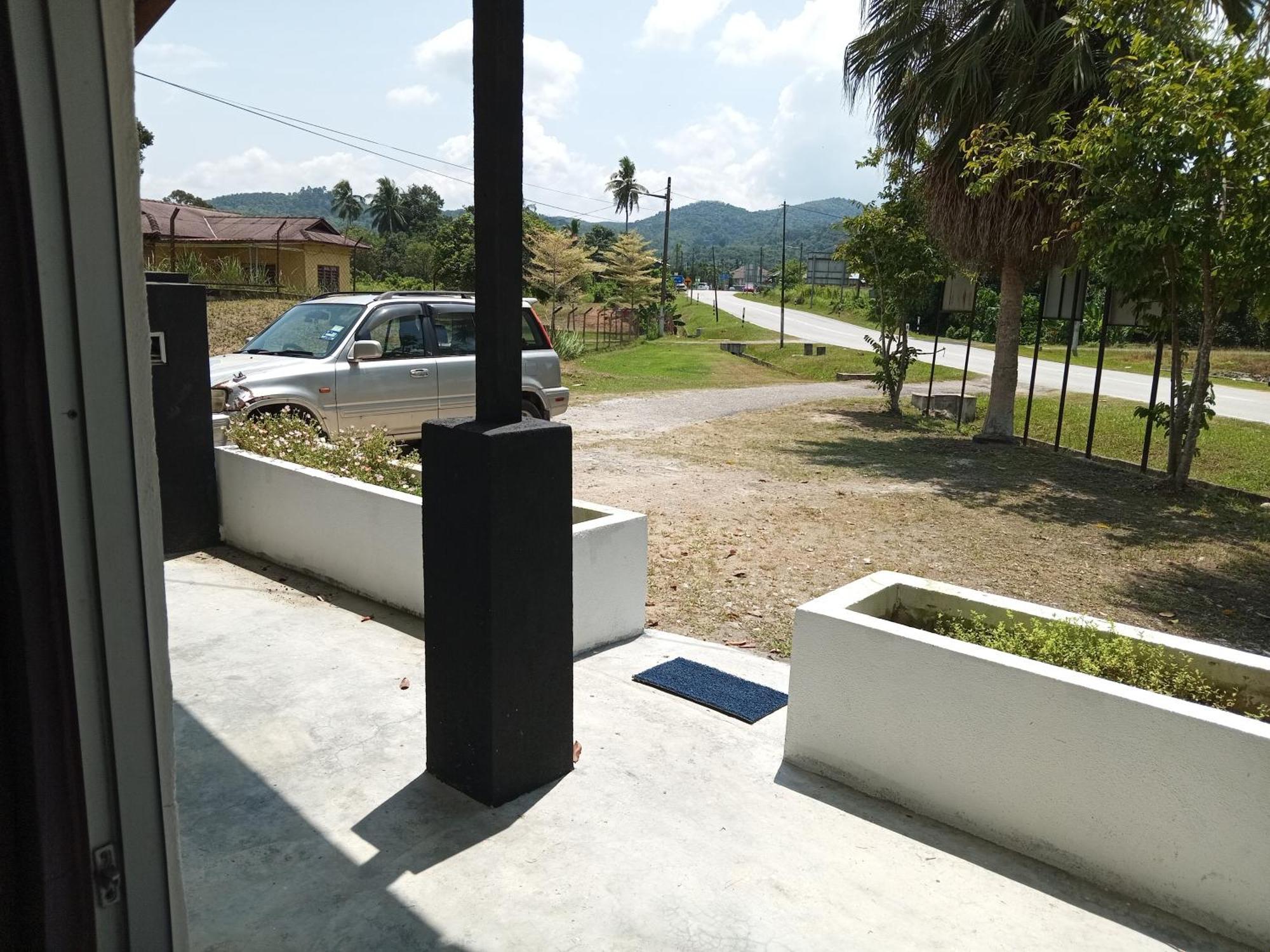 Kuntum Cottage Bed & Breakfast Kampung Tanjung Ipoh Eksteriør bilde